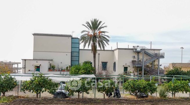 Appartamento in residenziale in Via Arturo Consiglio 11
