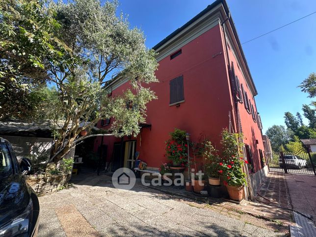 Villa in residenziale in Strada Canaletto Nord