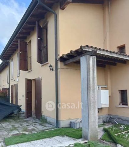 Villetta a schiera in residenziale in Via Massimo Samoggia