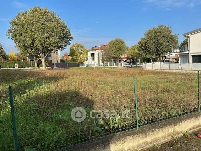 Terreno edificabile in residenziale in Via del Murazzo