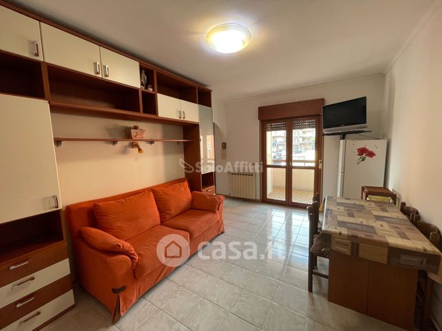 Appartamento in residenziale in Via Mincio