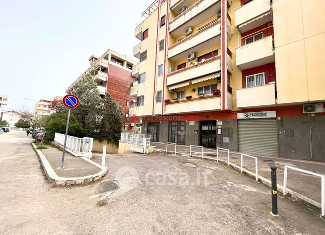 Box/posto auto in residenziale in Via Padre Ardelio della Bella 0 .