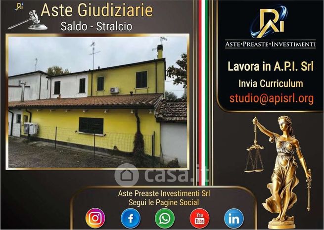 Appartamento in residenziale in Via Casona 10