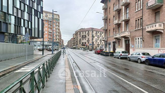 Box/posto auto in residenziale in Corso Palermo 28