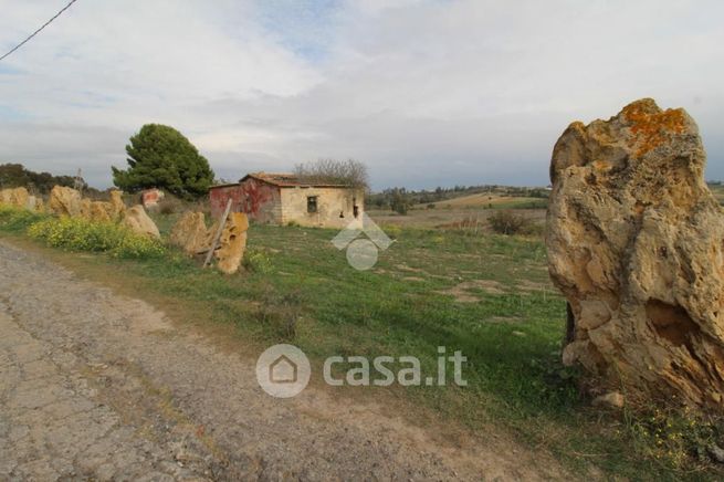 Terreno agricolo in commerciale in Contrada Sovereto