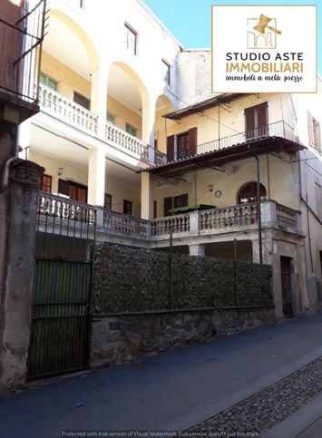 Casa indipendente in residenziale in Via Roma 13