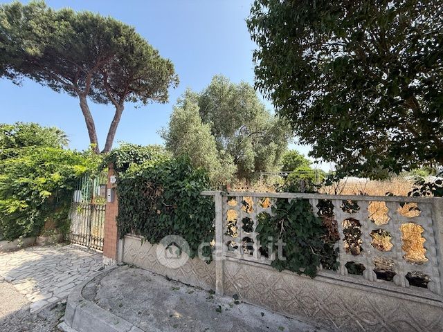 Casa indipendente in residenziale in Via dell' Ariete