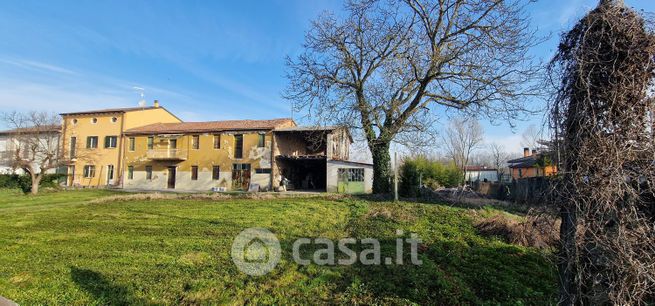 Rustico/casale in residenziale in