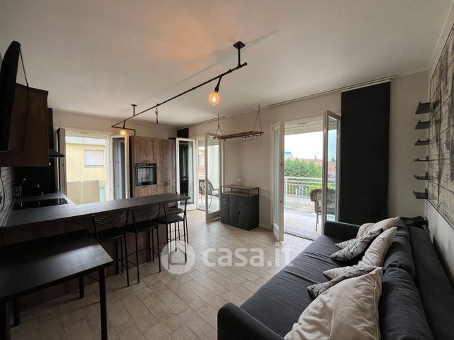 Appartamento in residenziale in Via J. F. Kennedy