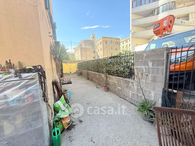 Appartamento in residenziale in Lungo Mare Thaon De Revel 34