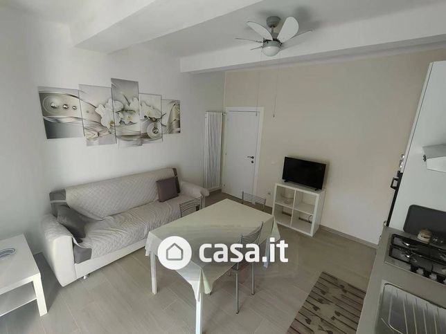 Appartamento in residenziale in Via Gereschi Livia 21