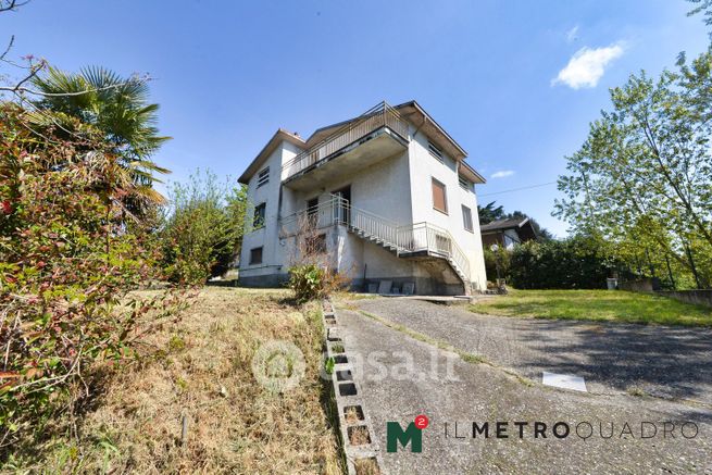 Casa indipendente in residenziale in Via Valle Bussola 6
