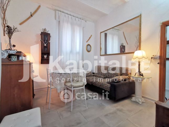 Appartamento in residenziale in Via San Vitale Ovest