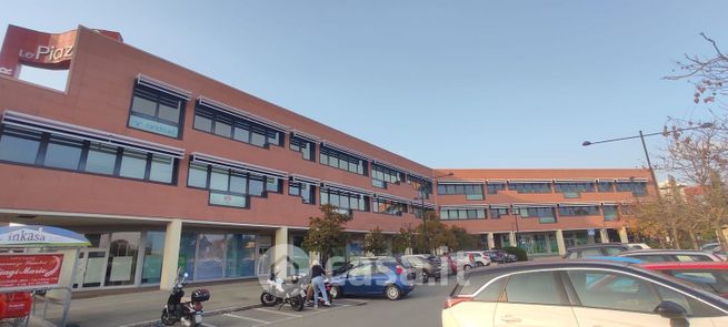 Ufficio in commerciale in Via Pio La Torre 2
