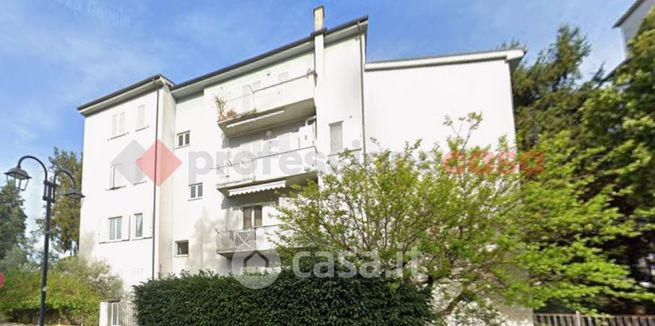 Appartamento in residenziale in Viale Tevere 48