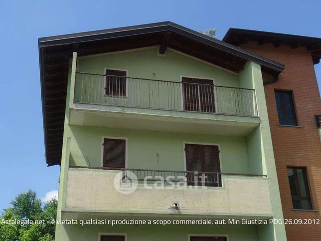 Appartamento in residenziale in Via Emilia 38