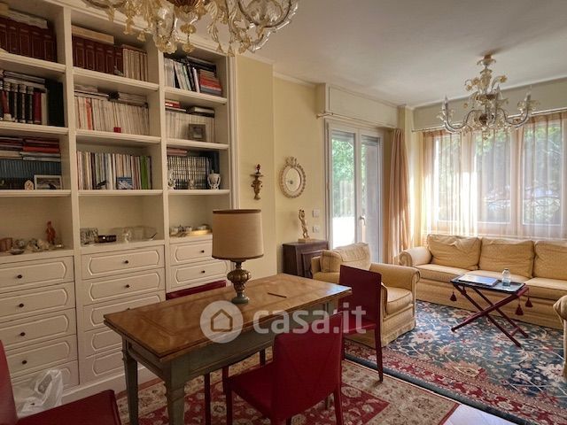 Appartamento in residenziale in Viale Filippo Corridoni