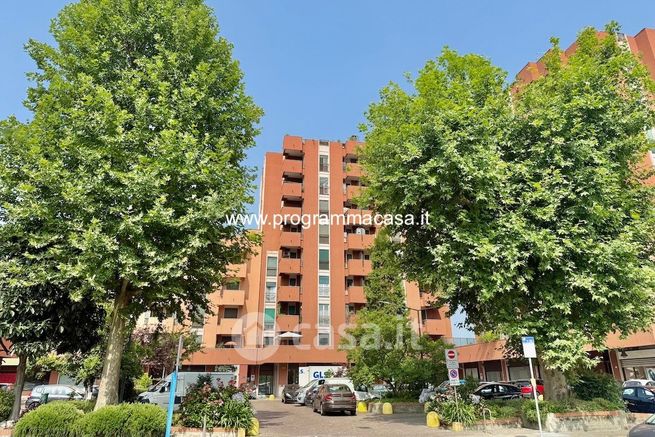 Appartamento in residenziale in Via delle Regioni 28