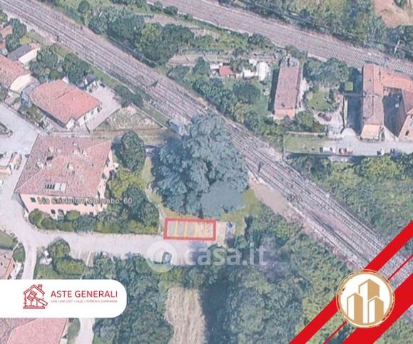 Box/posto auto in residenziale in Via Cristoforo Colombo 60