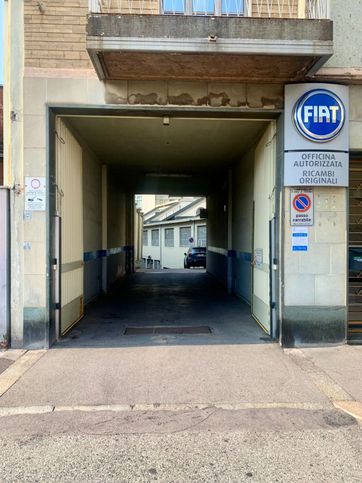 Garage/posto auto in residenziale in Via del Ridotto 9