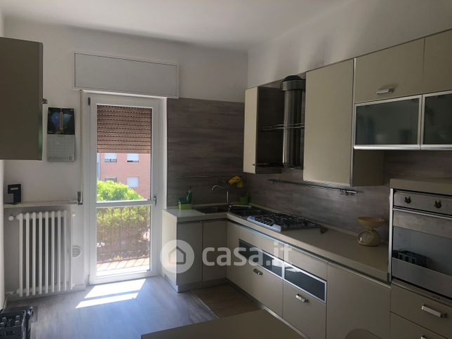 Appartamento in residenziale in Viale Spolverini 72