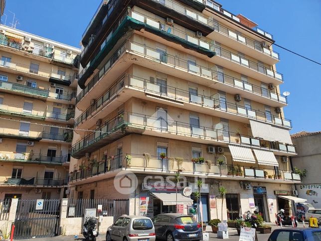 Box/posto auto in residenziale in Via Messina 353