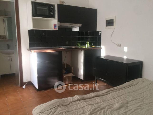 Casa indipendente in residenziale in Via Tommaso Rook