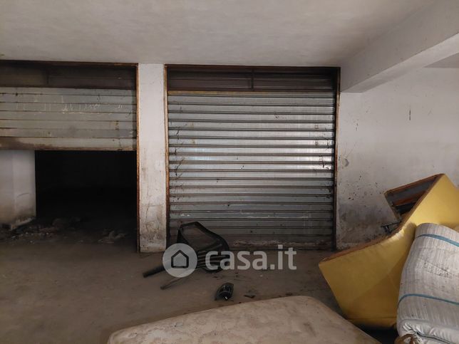 Garage/posto auto in residenziale in Via Francesco Gozzolino