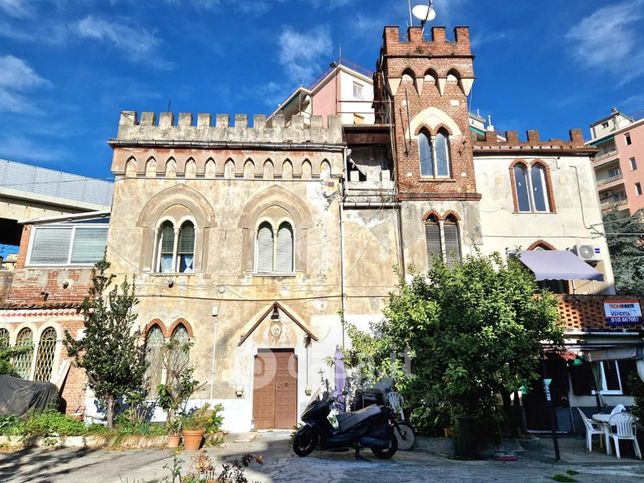 Appartamento in residenziale in Via Cordanieri 12