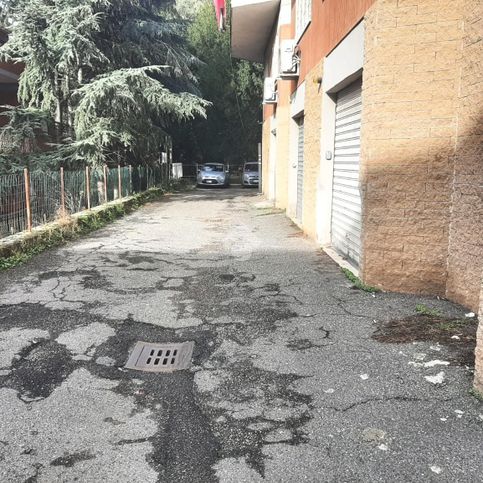 Garage/posto auto in residenziale in Via Fratelli Cervi 5