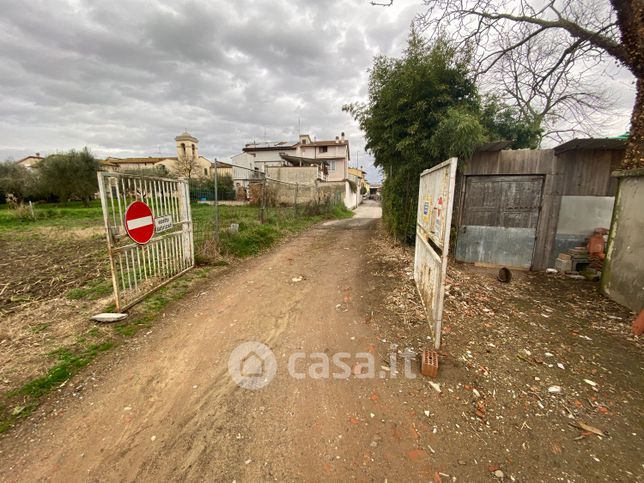 Terreno agricolo in commerciale in Via Longobarda 2