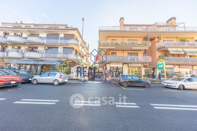 Box/posto auto in residenziale in Via Gasperina 224
