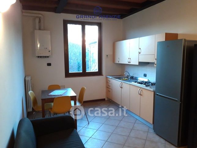 Appartamento in residenziale in Via Fortunato Morestori