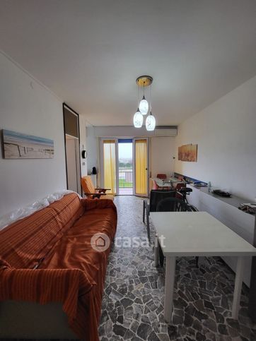 Appartamento in residenziale in Viale Giovanni Pascoli 43