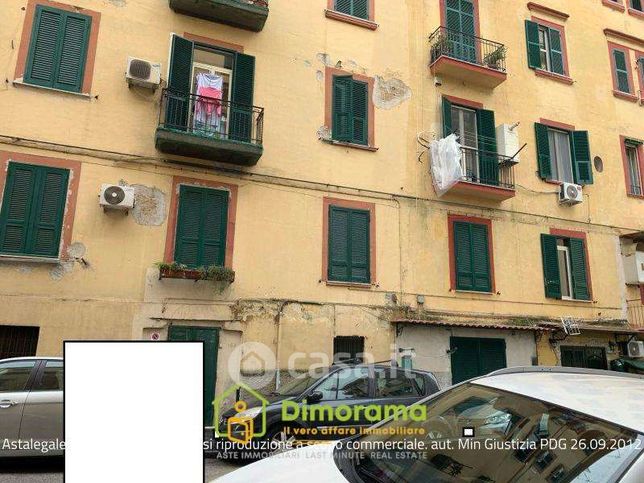 Appartamento in residenziale in Via Bartolomeo Caracciolo Detto Carafa 13