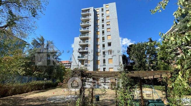 Appartamento in residenziale in Viale Ercole Marelli 95