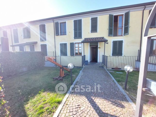 Villetta a schiera in residenziale in Via Emilia Ovest