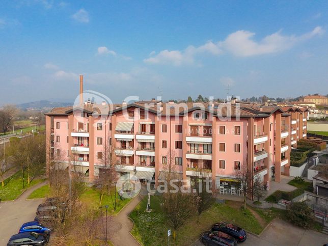 Appartamento in residenziale in Via Ernesto Teodoro Moneta 6