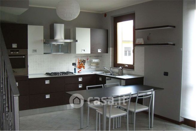 Appartamento in residenziale in Via Monviso 13