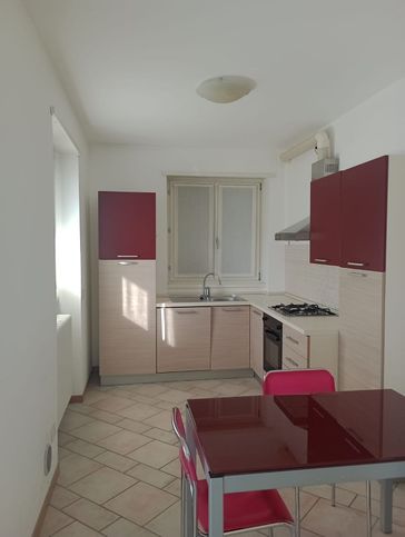 Appartamento in residenziale in Lungomallero Luigi Cadorna