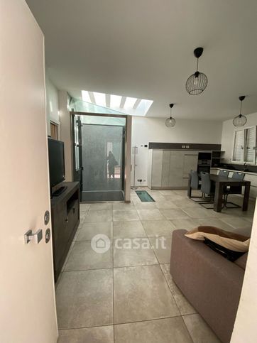Appartamento in residenziale in Via dell'Acqua Acetosa 65