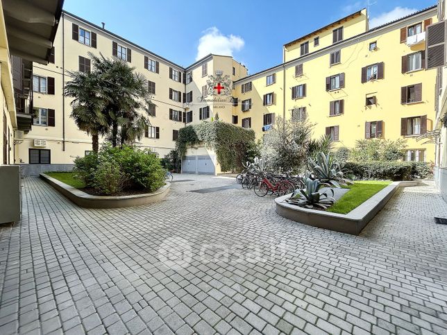 Appartamento in residenziale in Via Antonio Fogazzaro 8