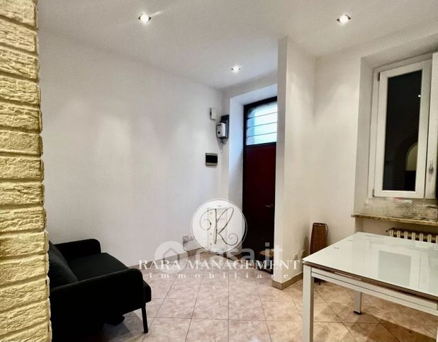 Appartamento in residenziale in Via Francesco Podesti 112