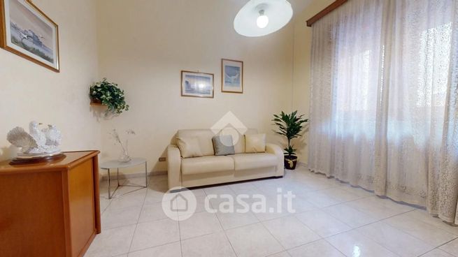 Casa indipendente in residenziale in Via Raffaele Caroli