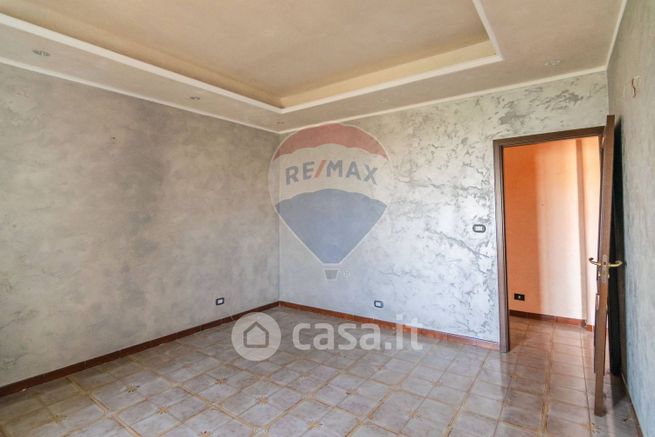 Appartamento in residenziale in Via Montecarlo 11