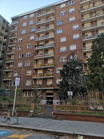 Appartamento in residenziale in Via Albenga 22