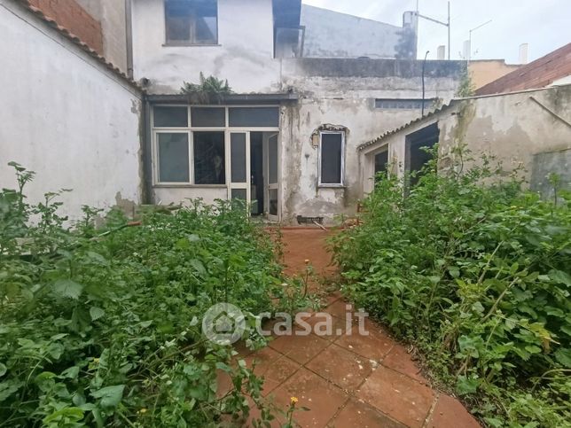Casa indipendente in residenziale in Via Crimea