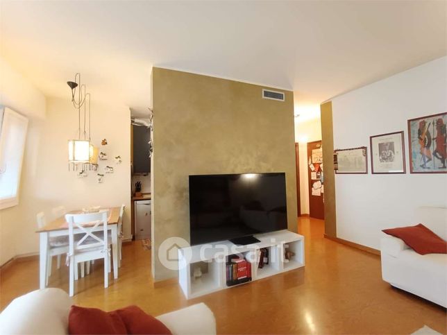 Appartamento in residenziale in Via Emilio Alessandrini 2