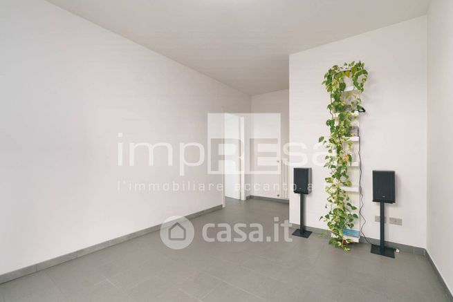 Ufficio in commerciale in Via Treviso