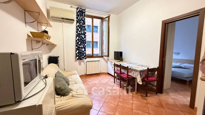 Appartamento in residenziale in Via Antonio Bertoloni